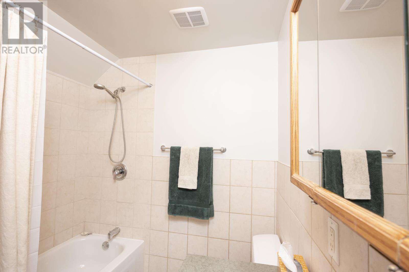 127 Court St S, Thunder Bay, Ontario P7B 2X5 - Photo 24 - TB2602204