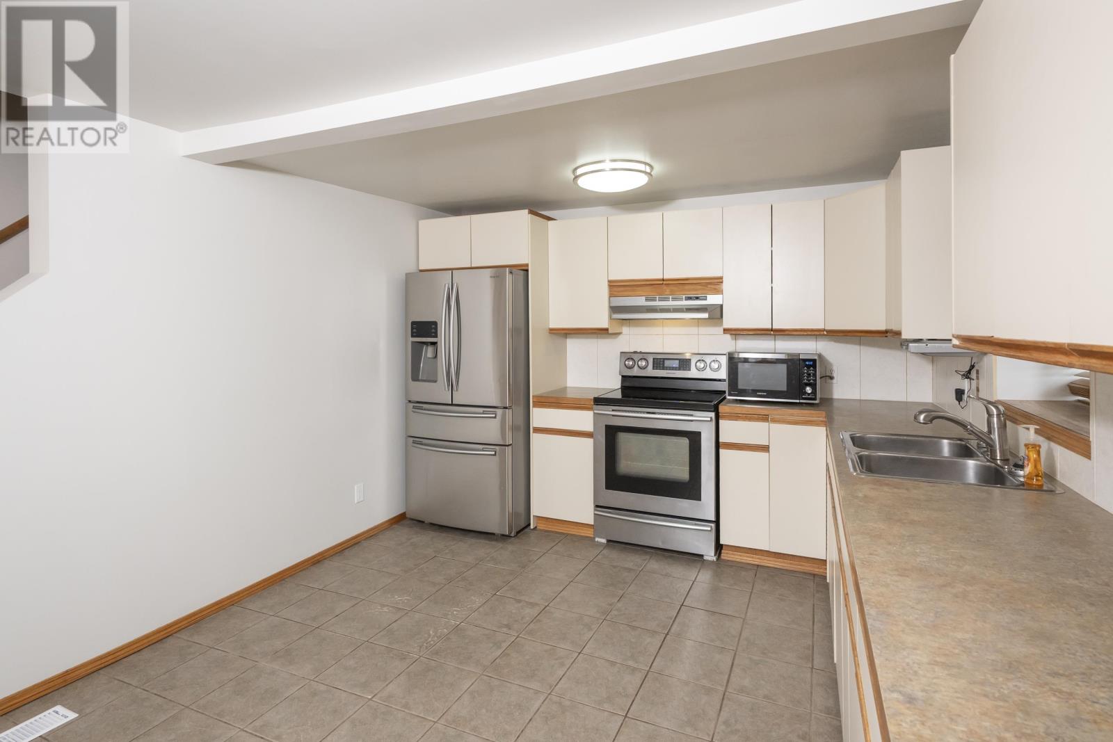 127 Court St S, Thunder Bay, Ontario P7B 2X5 - Photo 9 - TB2602204
