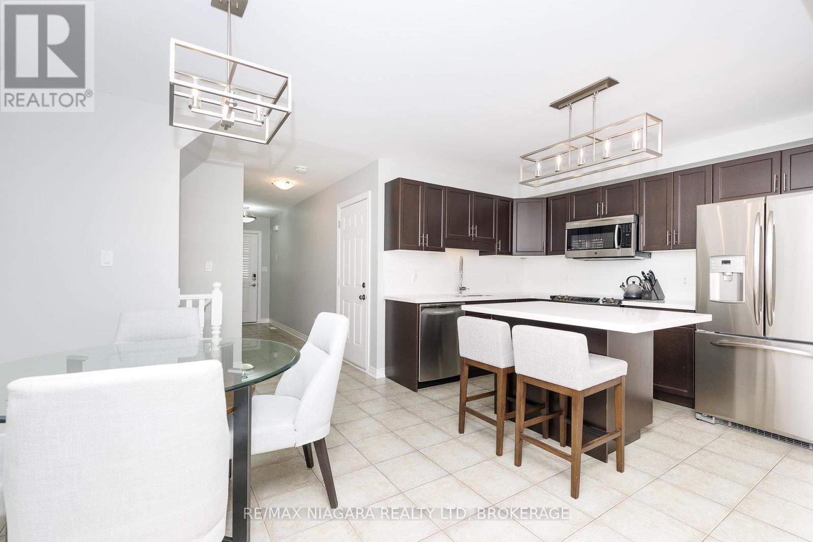 6610 Mary Drive, Niagara Falls (Forestview), Ontario  L2H 0B5 - Photo 11 - X13632940