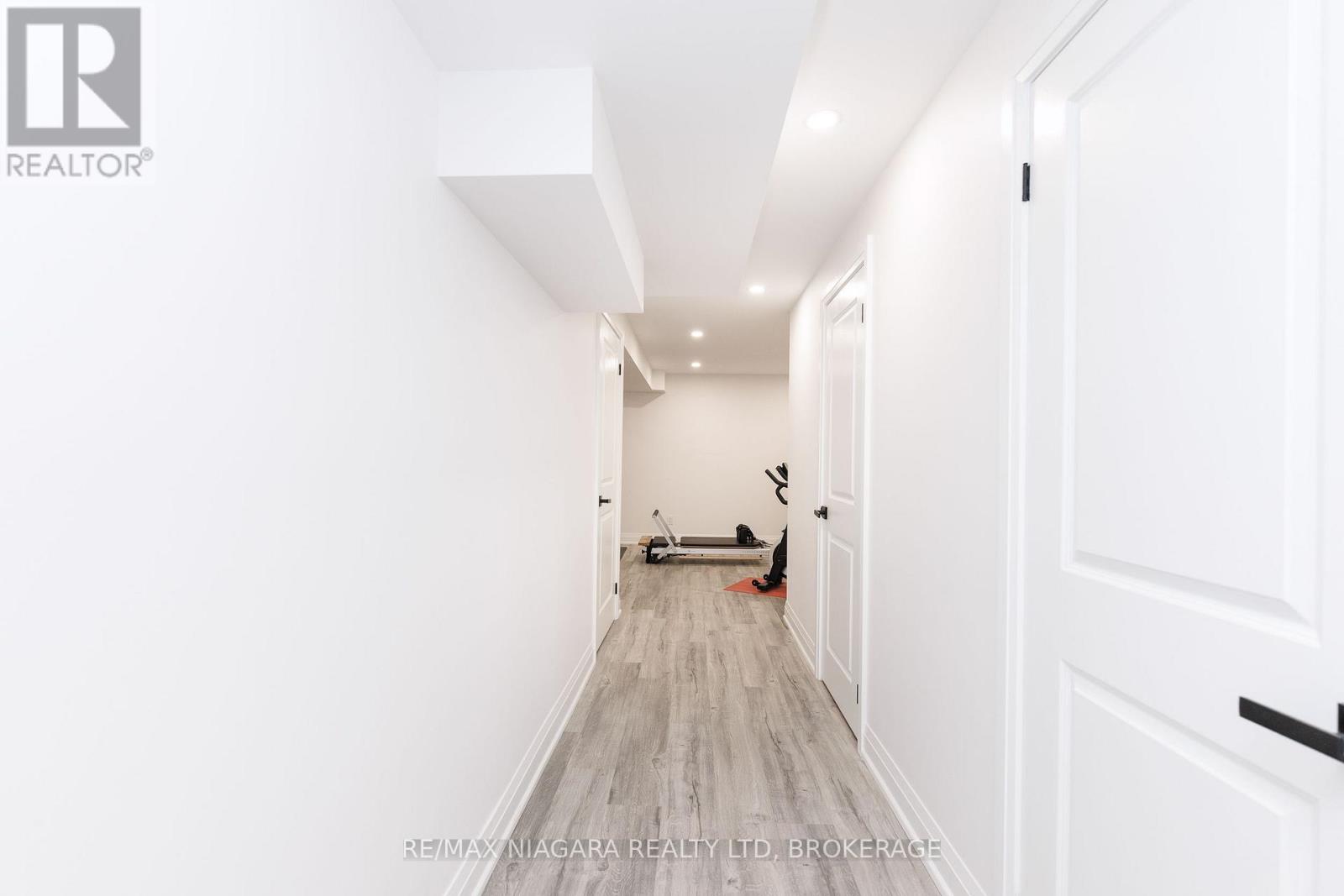 6610 Mary Drive, Niagara Falls (Forestview), Ontario  L2H 0B5 - Photo 26 - X13632940