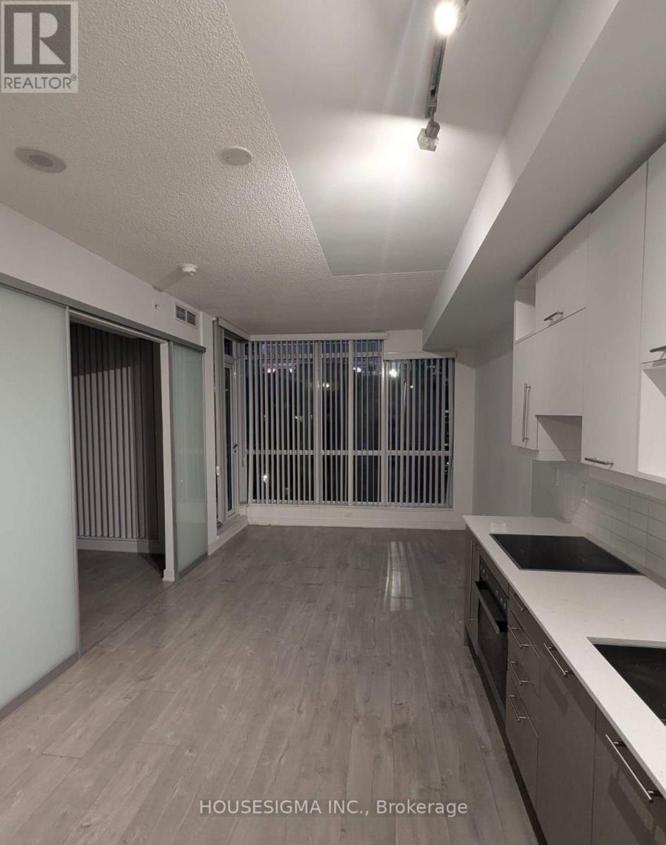 1403 - 30 Nelson Street, Toronto, Ontario  M5V 0H5 - Photo 2 - C13632832