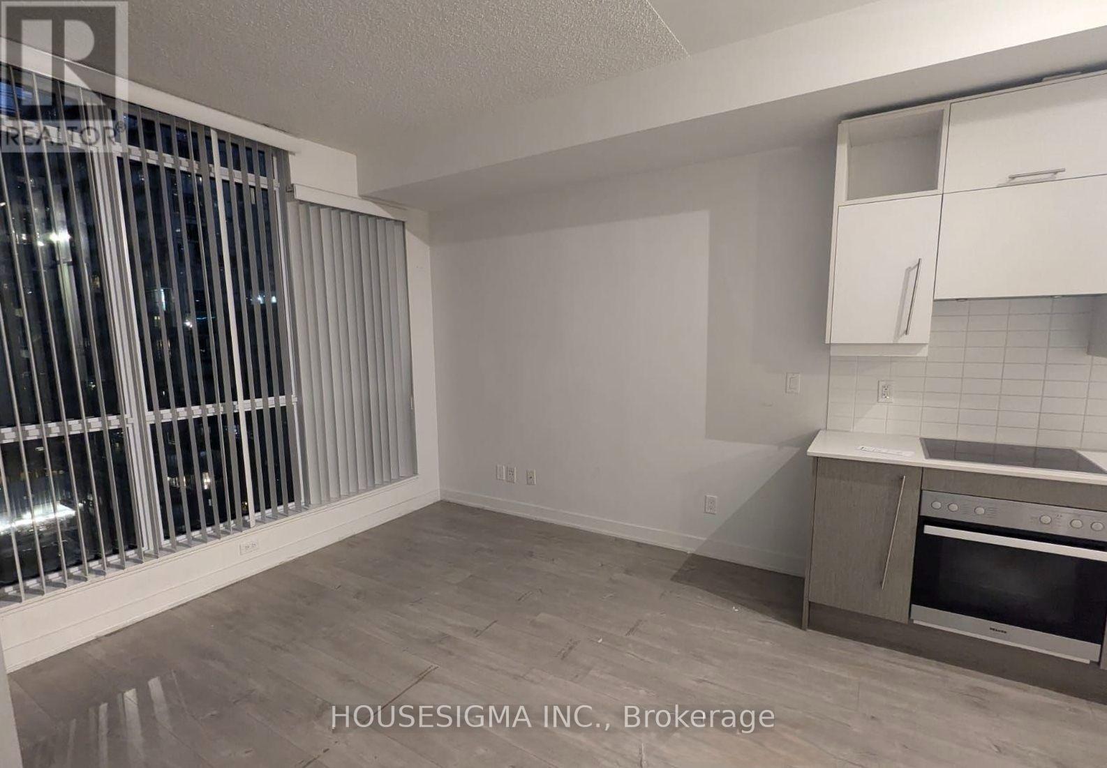 1403 - 30 Nelson Street, Toronto, Ontario  M5V 0H5 - Photo 9 - C13632832
