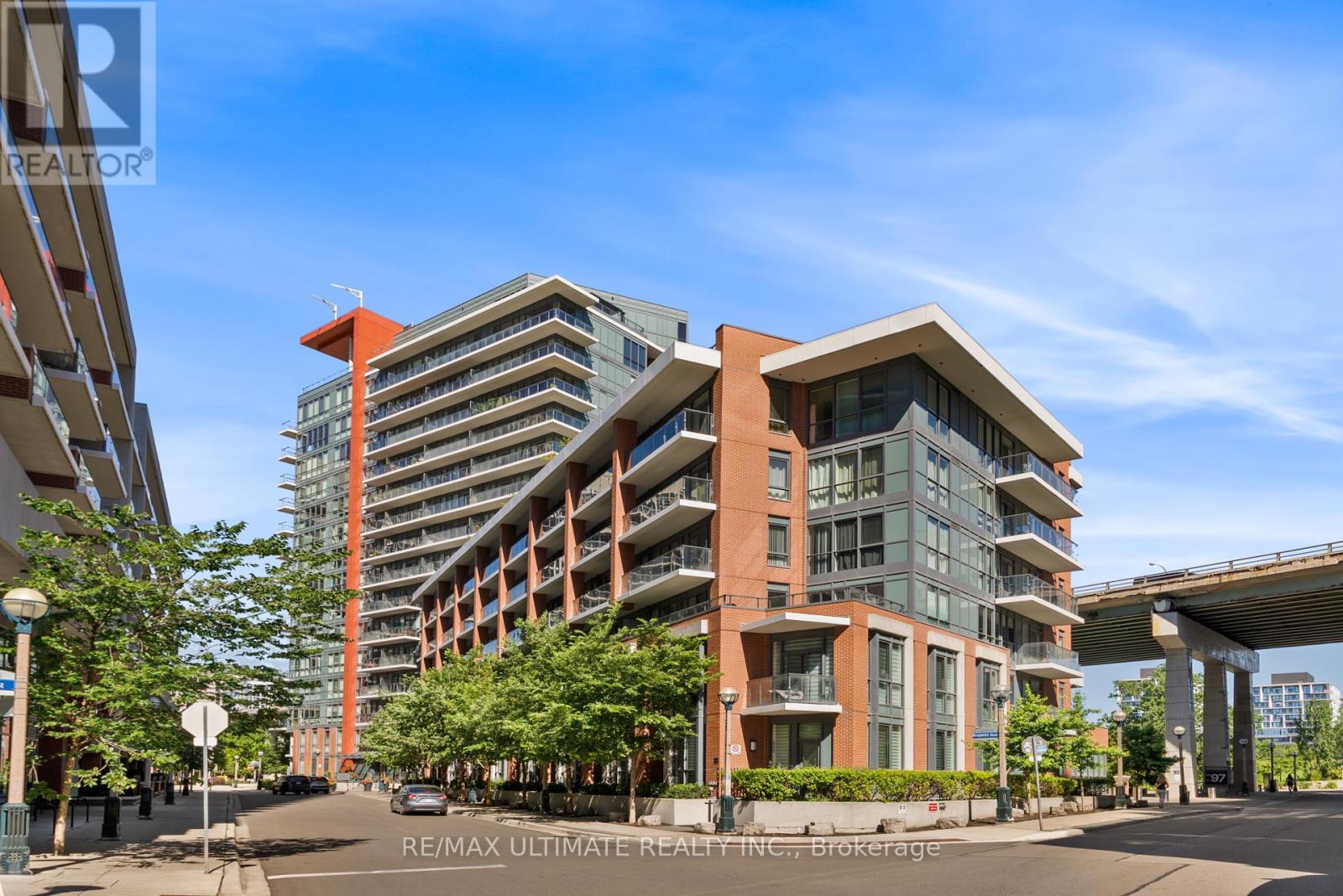 1001 - 50 Bruyeres Mews, Toronto, Ontario  M5V 0A7 - Photo 25 - C13632902