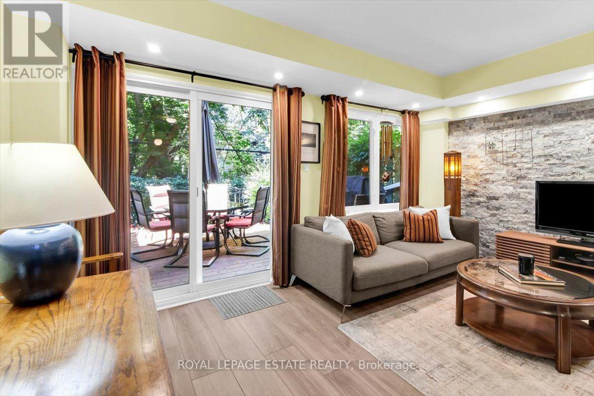 123 - 90 Edgewood Avenue, Toronto, Ontario  M4L 3H1 - Photo 21 - E13632890