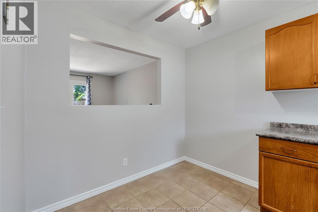 6732 Rose-Ville Garden Drive, Windsor, Ontario  N8T 1J2 - Photo 10 - 26018632