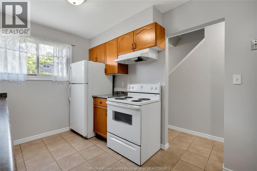 6732 Rose-Ville Garden Drive, Windsor, Ontario  N8T 1J2 - Photo 8 - 26018632