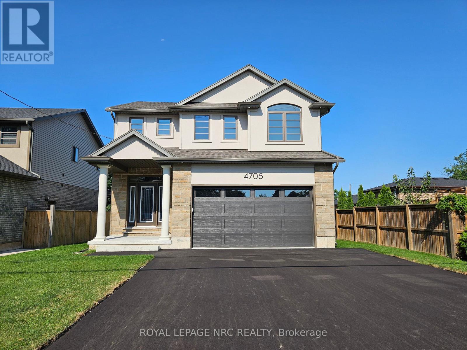 4705 LEE AVENUE, Niagara Falls, Ontario