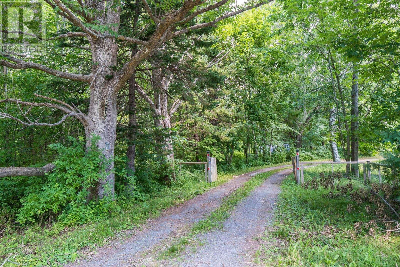105 Dill Road, Currys Corner, Nova Scotia