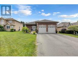41 HARMER CRESCENT, Blandford-Blenheim, Ontario