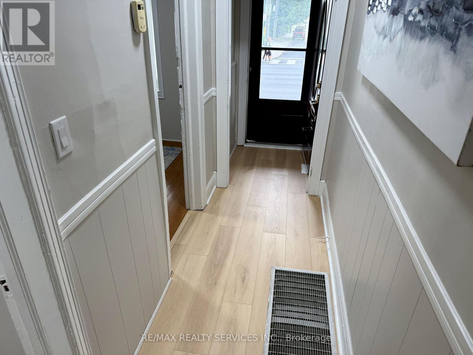 1147 Dufferin Street, Toronto, Ontario  M6H 4B7 - Photo 5 - W13582660