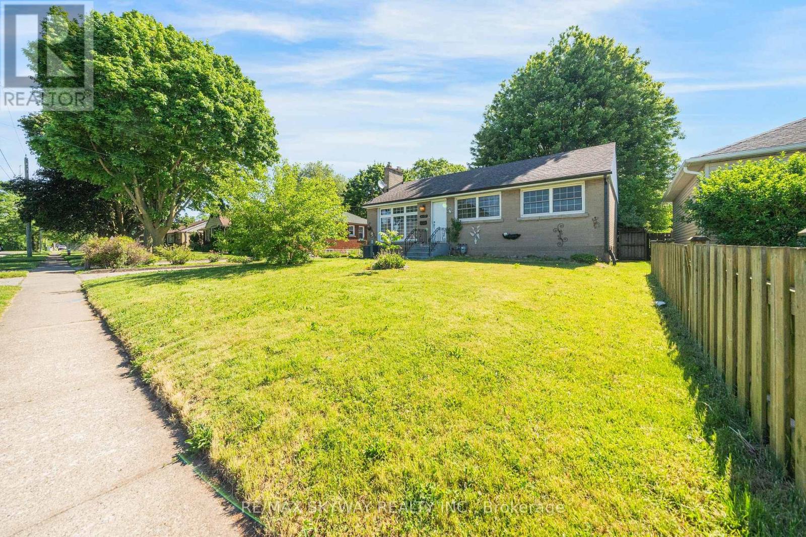 6604 LOCUS AVENUE, Niagara Falls, Ontario