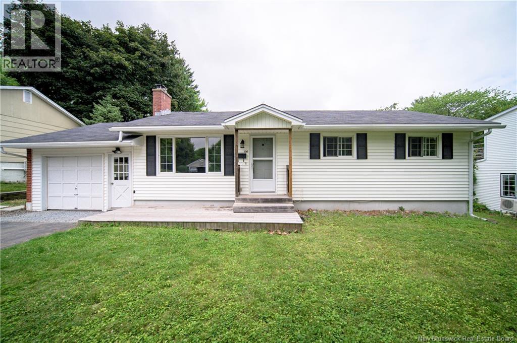 150 Surrey Crescent, Fredericton, New Brunswick  E3B 4L3 - Photo 1 - NB145059