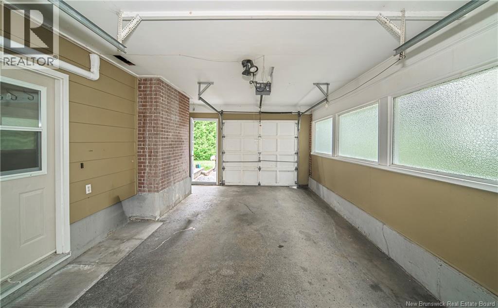 150 Surrey Crescent, Fredericton, New Brunswick  E3B 4L3 - Photo 23 - NB145059