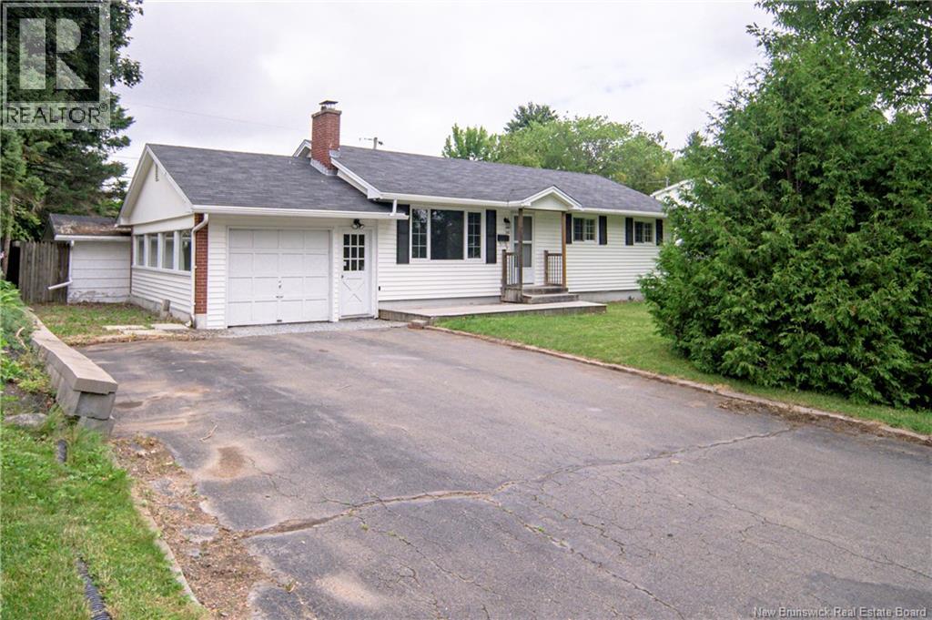 150 Surrey Crescent, Fredericton, New Brunswick  E3B 4L3 - Photo 32 - NB145059