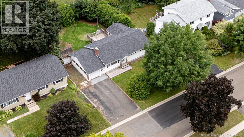 150 Surrey Crescent, Fredericton, New Brunswick  E3B 4L3 - Photo 37 - NB145059