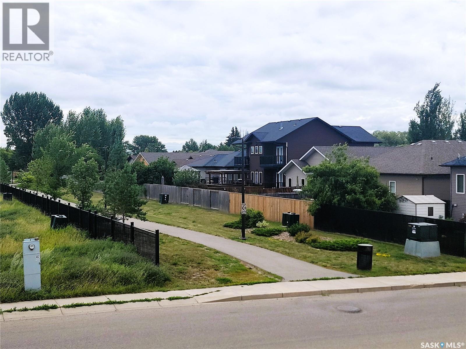 626 Kinloch Crescent, Saskatoon, Saskatchewan  S7M 5X2 - Photo 37 - SK044376