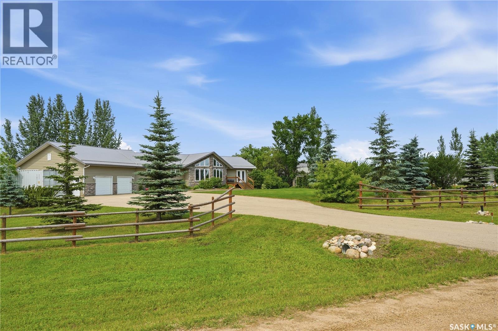 2 Solar Road, Corman Park Rm No. 344, Saskatchewan  S0K 4S0 - Photo 1 - SK044321