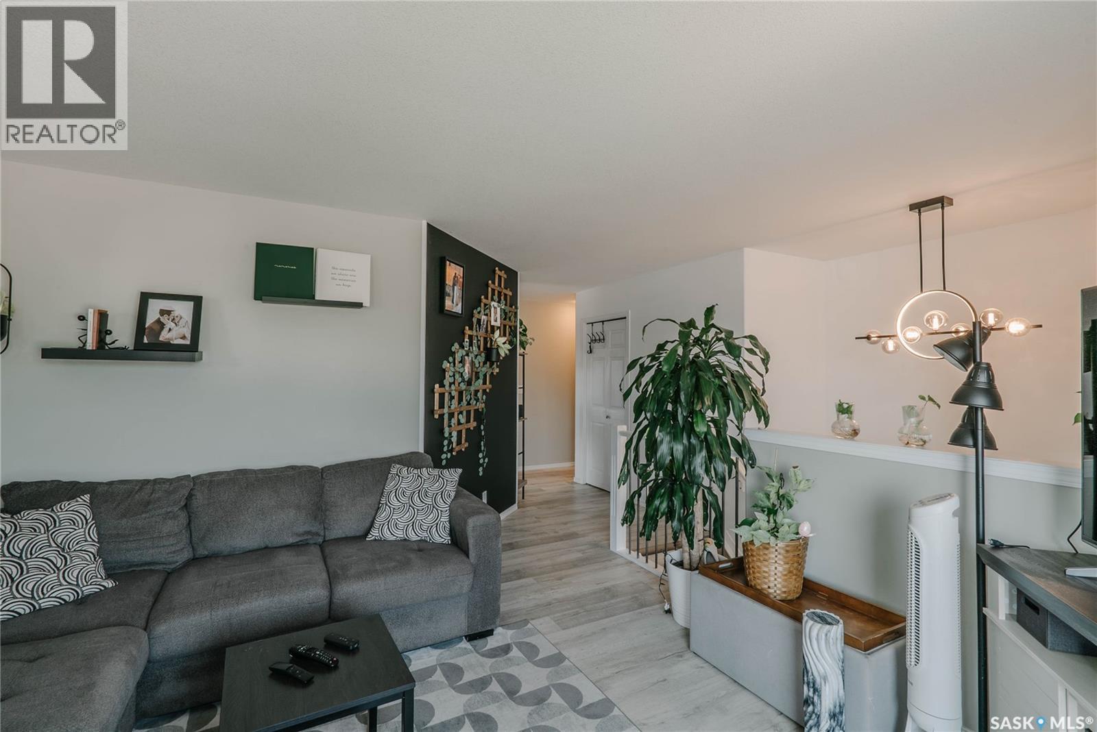 202 Haichert Street, Warman, Saskatchewan  S0K 4S0 - Photo 2 - SK044194