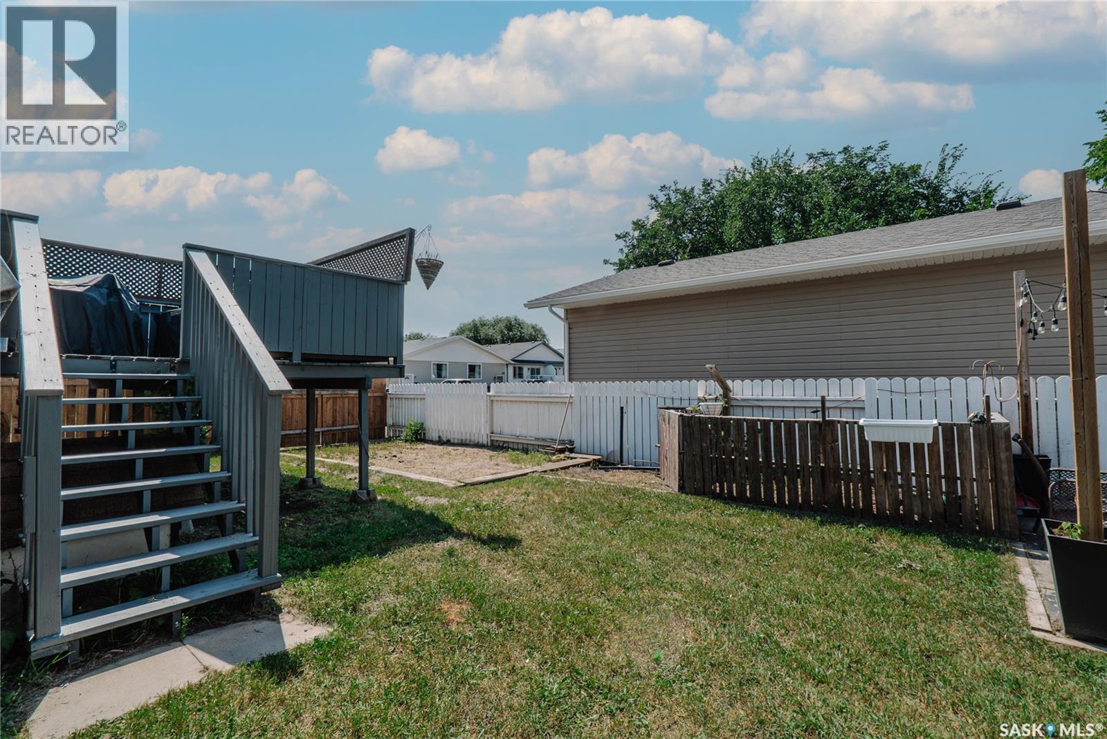 202 Haichert Street, Warman, Saskatchewan  S0K 4S0 - Photo 32 - SK044194