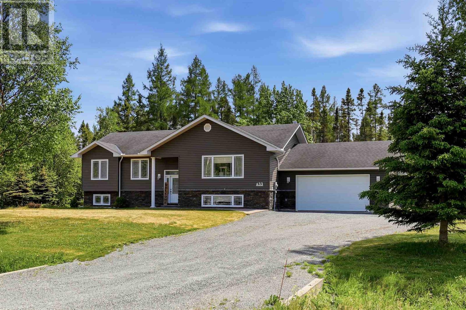 33 Parkewood Dr, Sault Ste. Marie, Ontario  P6A 5K6 - Photo 50 - SM261372