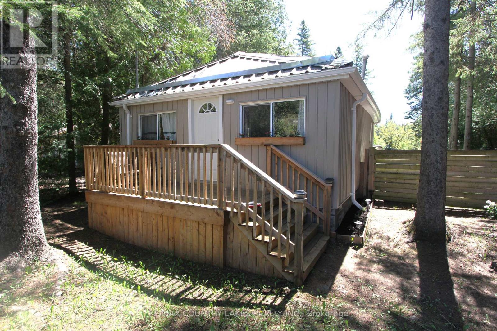 77 MCGUIRE BEACH ROAD, Kawartha Lakes, Ontario