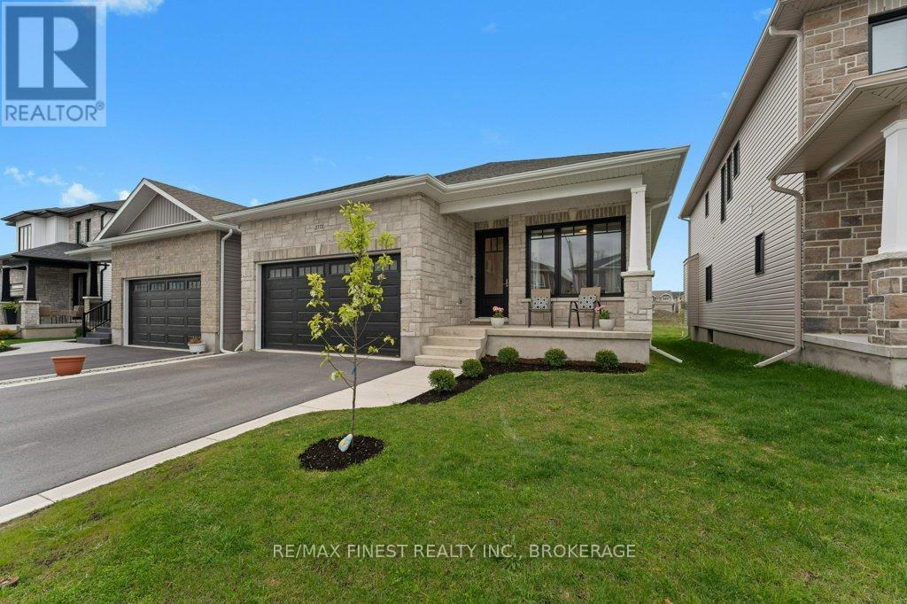 2772 Delmar Street, Kingston, Ontario K7P 0H9 - Photo 2 - X13633248