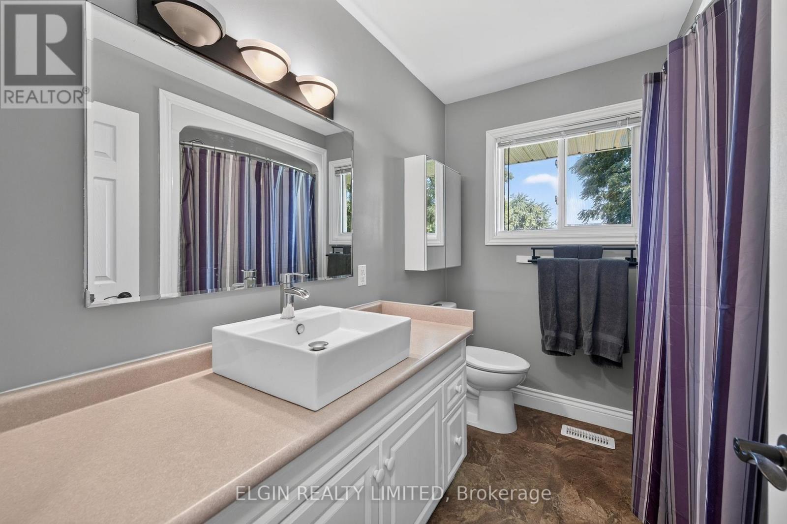 664 Elm Street, St. Thomas, Ontario  N5R 1L3 - Photo 24 - X13633154