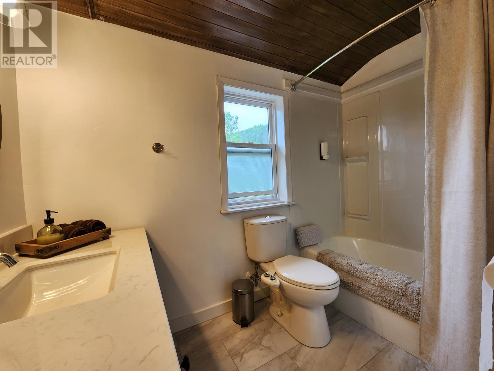 96 Stadler Ave, Red Rock, Ontario  P0T 2P0 - Photo 17 - TB2601639