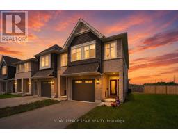 715 MAVERICK CRESCENT, Ottawa, Ontario