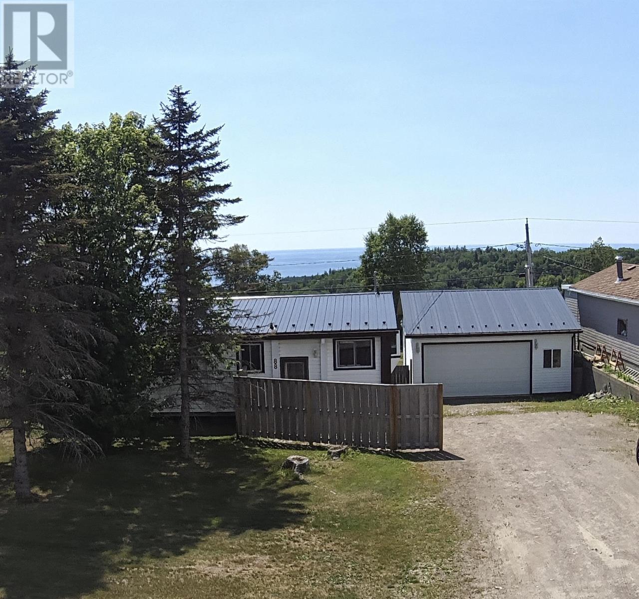 88 Lakeview Dr, Terrace Bay, Ontario  P0T 2W0 - Photo 1 - TB2602209
