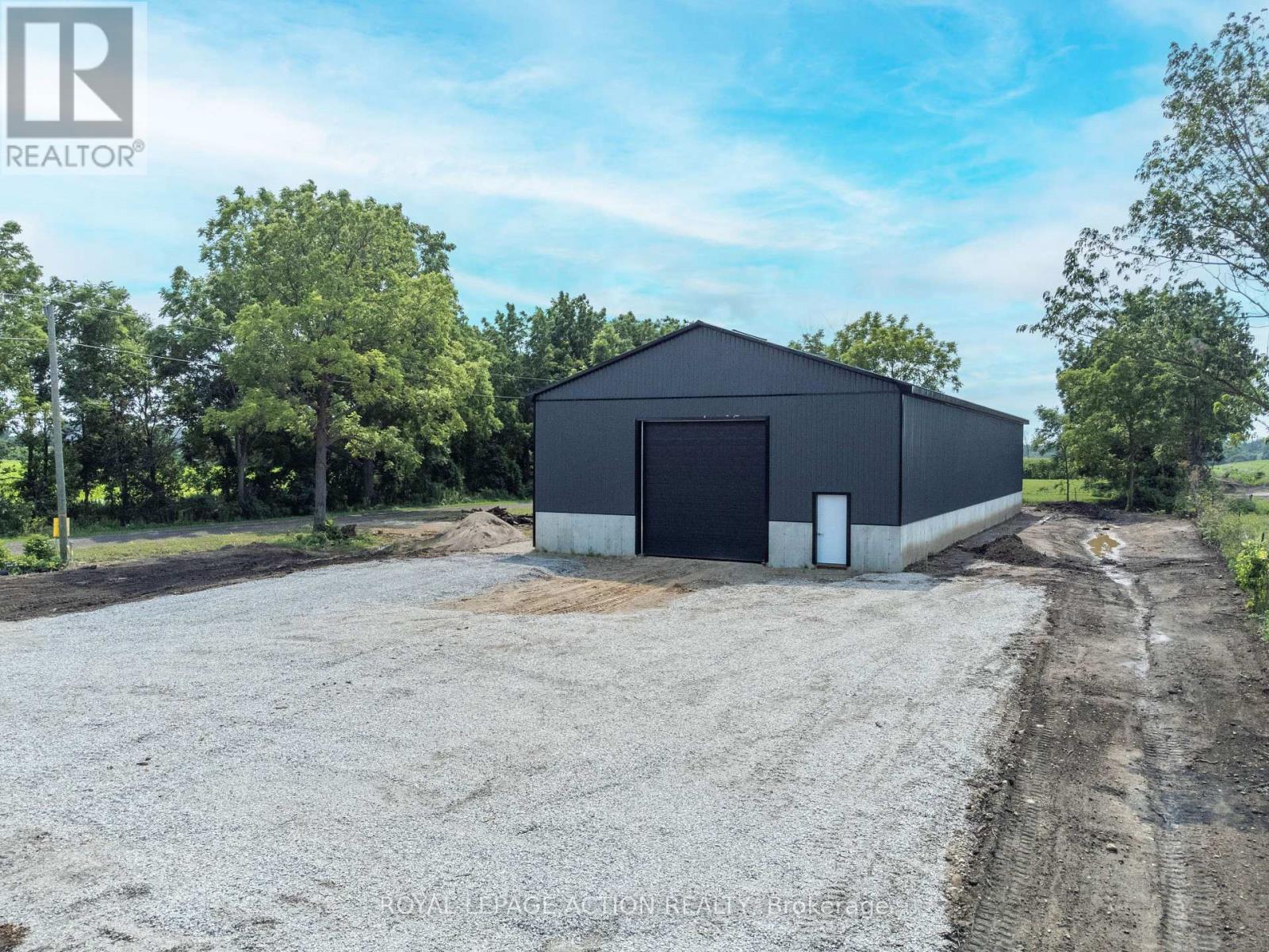 77 Railway Street W, Blandford-Blenheim, Ontario  N0J 1V0 - Photo 4 - X12840856