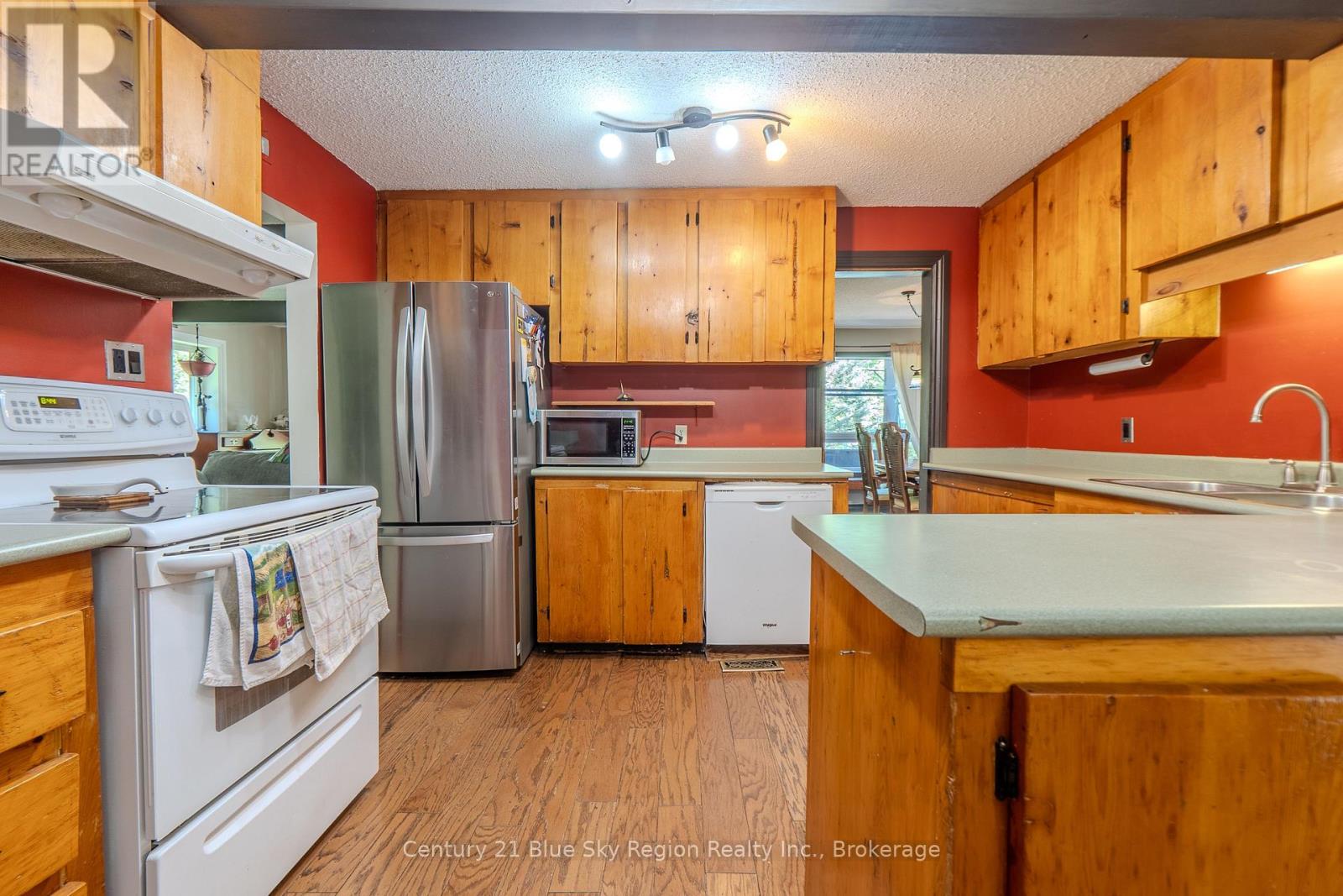 129 Mountain Road, Callander, Ontario  P0H 1H0 - Photo 5 - X13633068