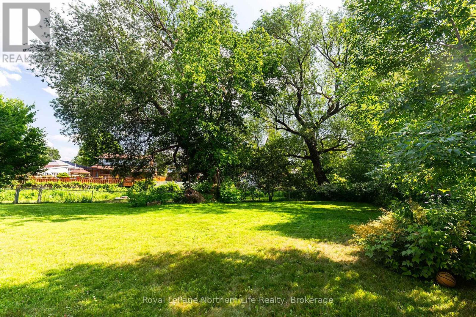 29 Marshall Park Drive, North Bay, Ontario  P1A 2N8 - Photo 12 - X13633148