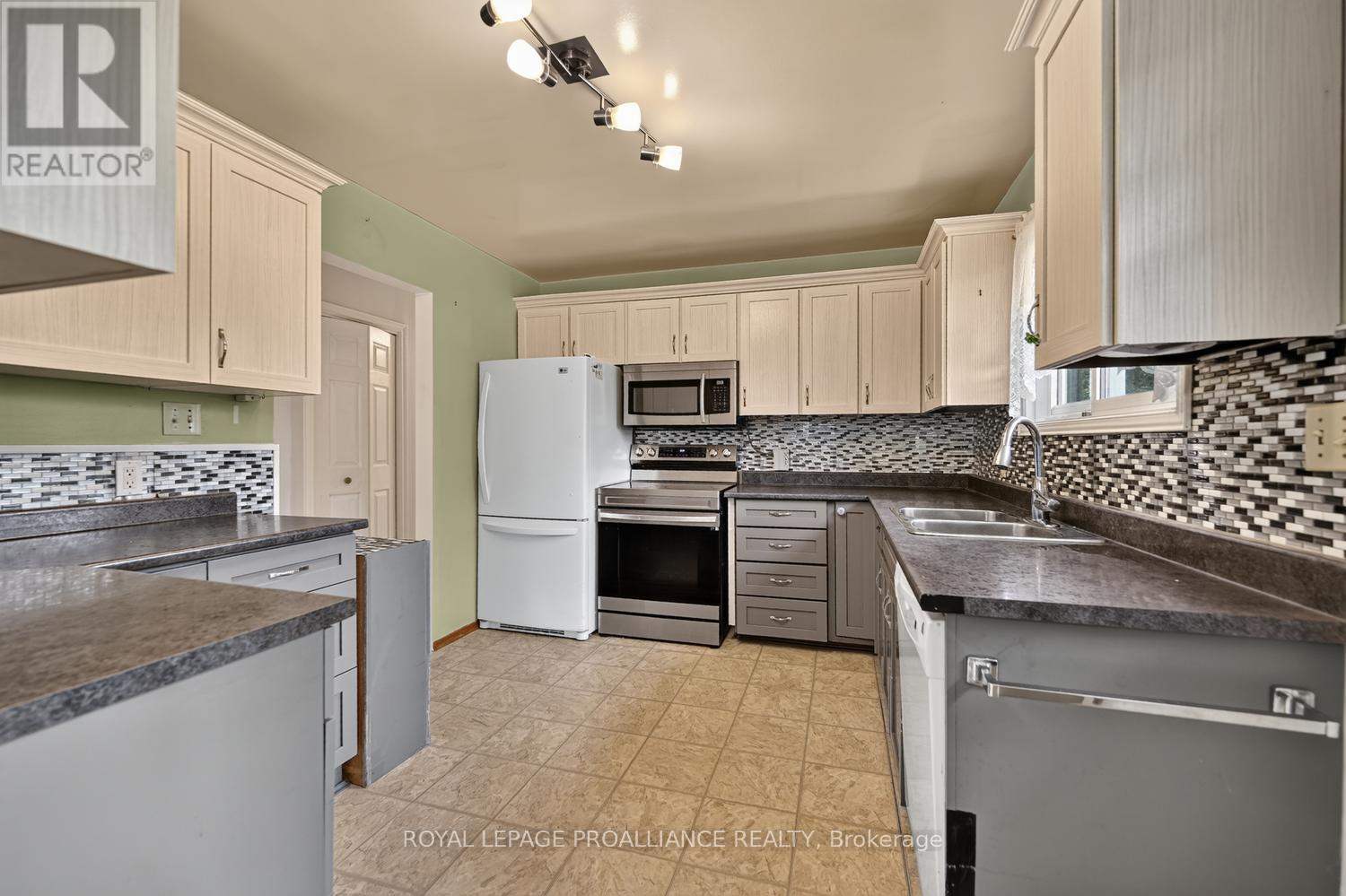 3201 Rocky Road, Augusta, Ontario  K6V 5T1 - Photo 12 - X13633306