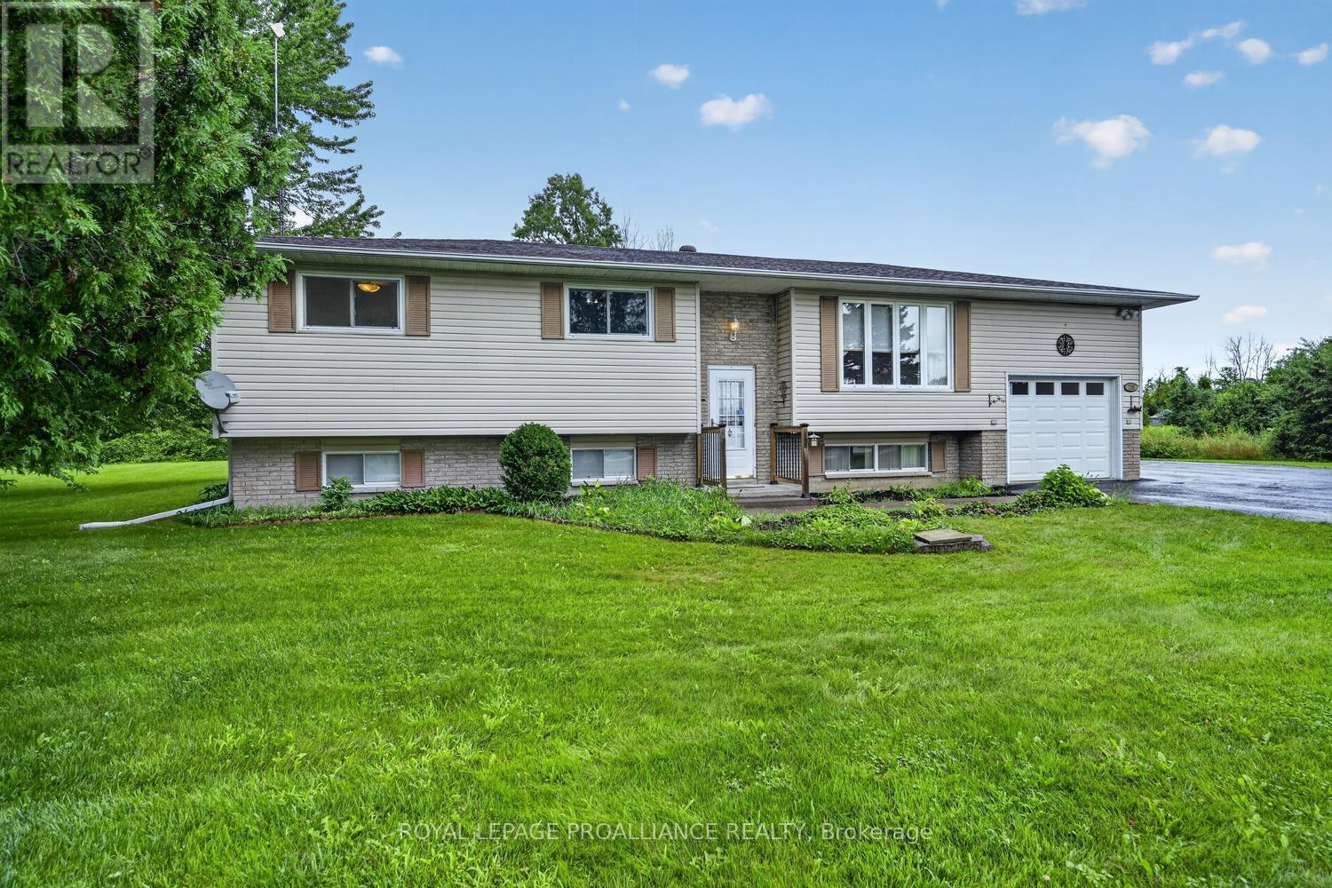 3201 Rocky Road, Augusta, Ontario  K6V 5T1 - Photo 3 - X13633306