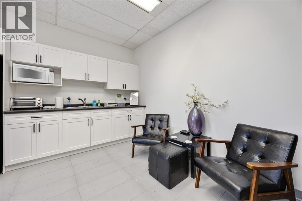 201 Front Street North Unit# 111, Sarnia, Ontario  N7T 7T9 - Photo 22 - 26018696