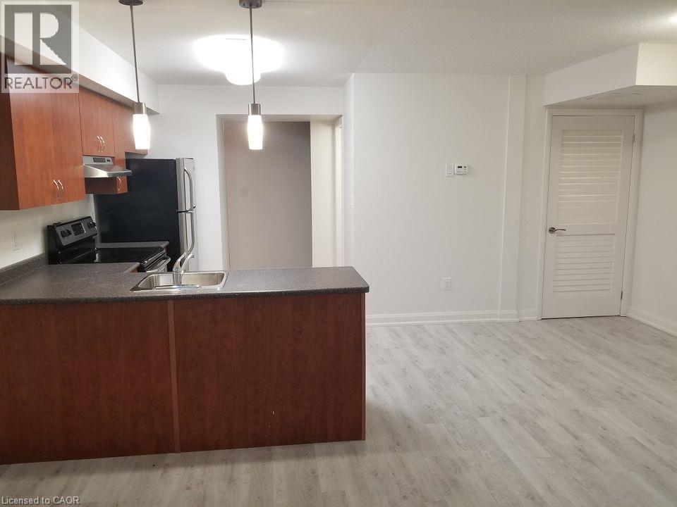 350 Fisher Mills Road Unit# A-11, Cambridge, Ontario  N3C 4N5 - Photo 5 - 40853016