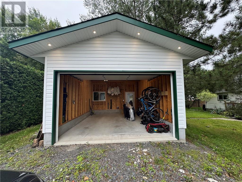 27 Power Street, Copper Cliff, Ontario  P0M 1N0 - Photo 22 - 2129582