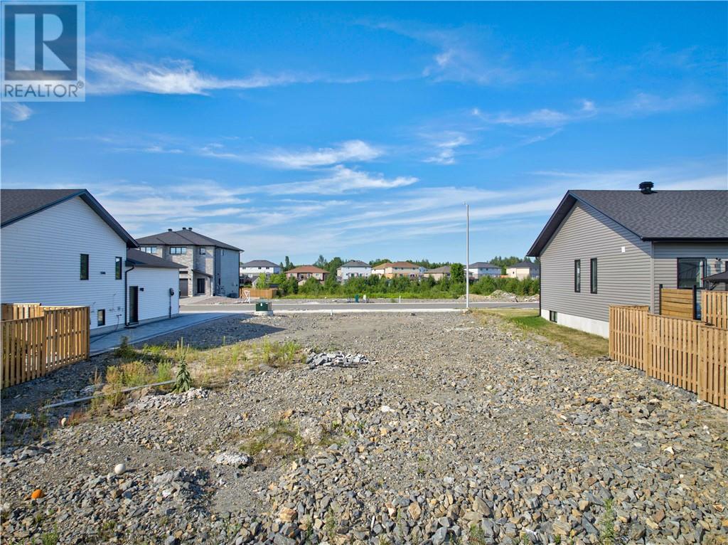 77 Teravista Way, Sudbury, Ontario