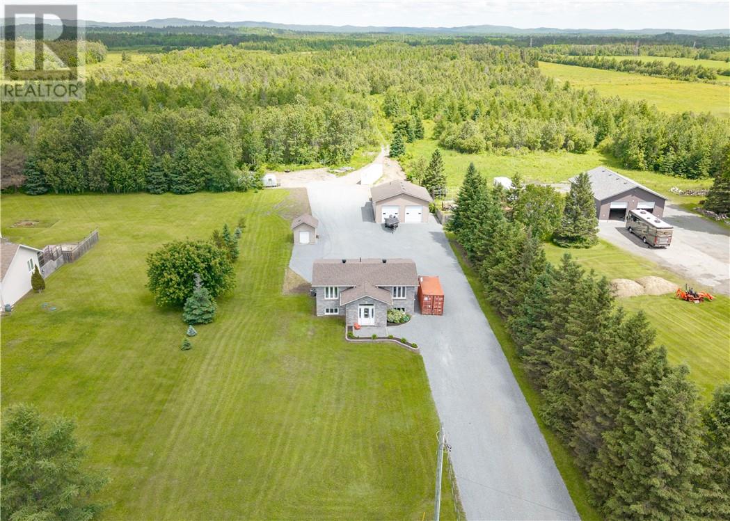 48 Seguin Street, Chelmsford, Ontario  P0M 1L0 - Photo 3 - 2128803