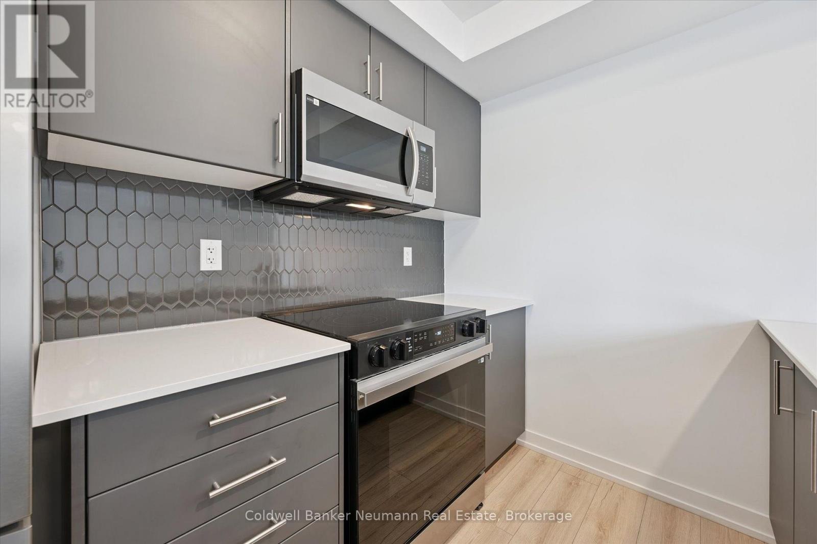 25 - 940 ST DAVID STREET N, Centre Wellington, Ontario