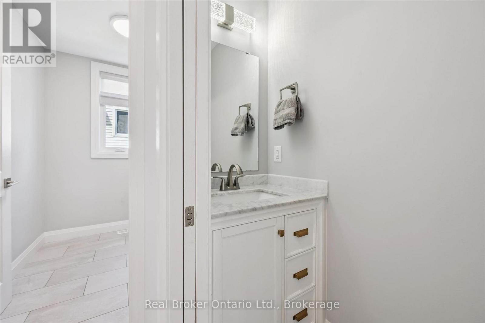 46 Washington Street, Brant (Paris), Ontario  N3L 2A7 - Photo 16 - X13633046