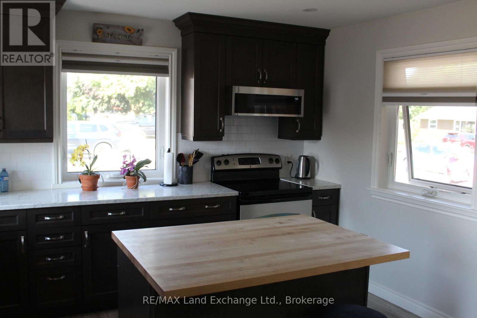 380 Princes Street S, Kincardine, Ontario  N2Z 2T6 - Photo 5 - X13633134
