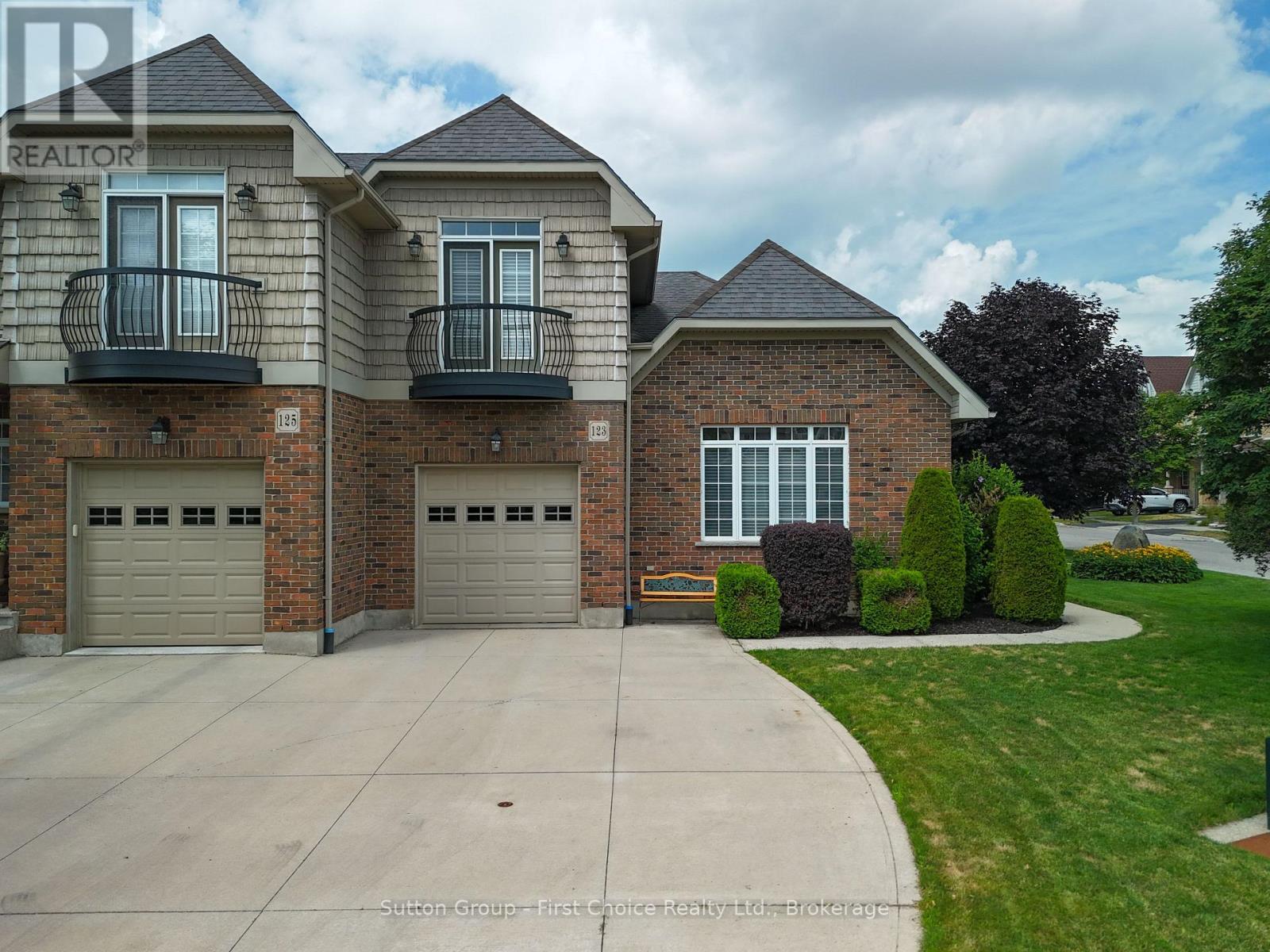 123 Long Drive, Stratford, Ontario  N5A 7Y9 - Photo 3 - X13633236