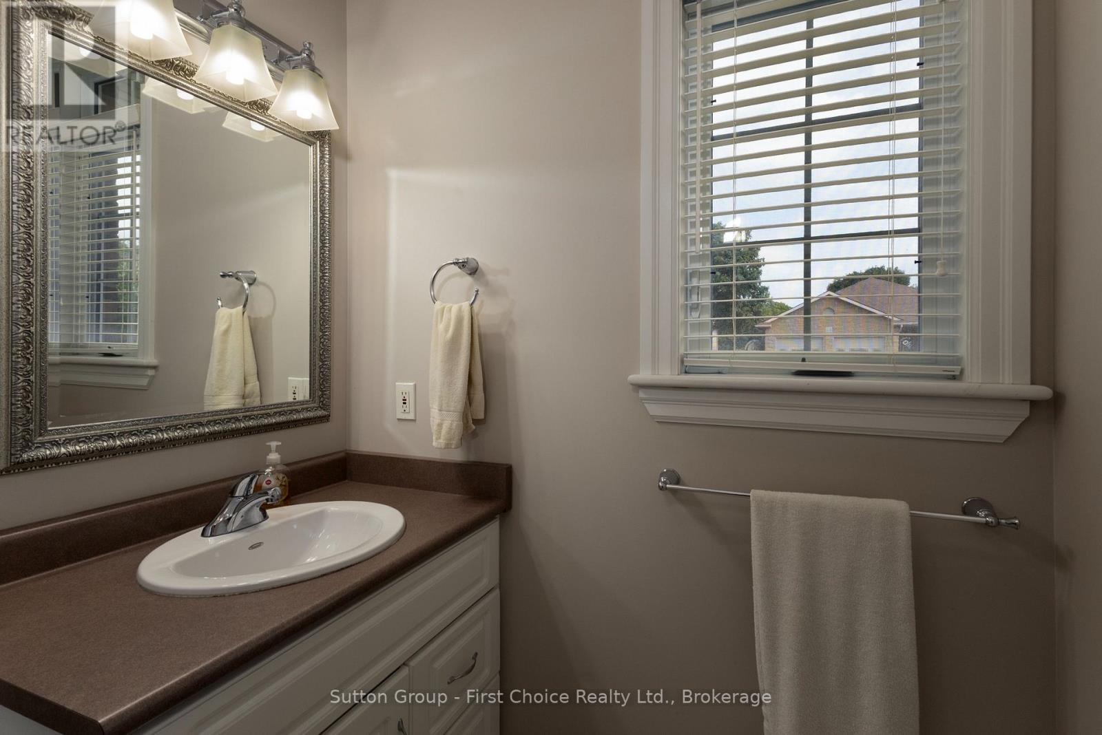 123 Long Drive, Stratford, Ontario  N5A 7Y9 - Photo 32 - X13633236