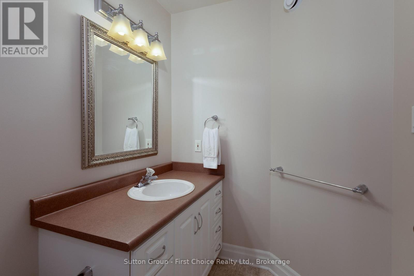 123 Long Drive, Stratford, Ontario  N5A 7Y9 - Photo 37 - X13633236
