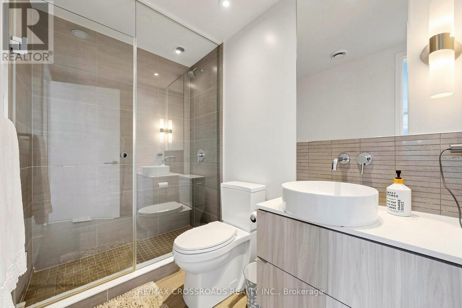 4206 - 161 Roehampton Avenue, Toronto, Ontario  M4P 0C8 - Photo 17 - C13632964