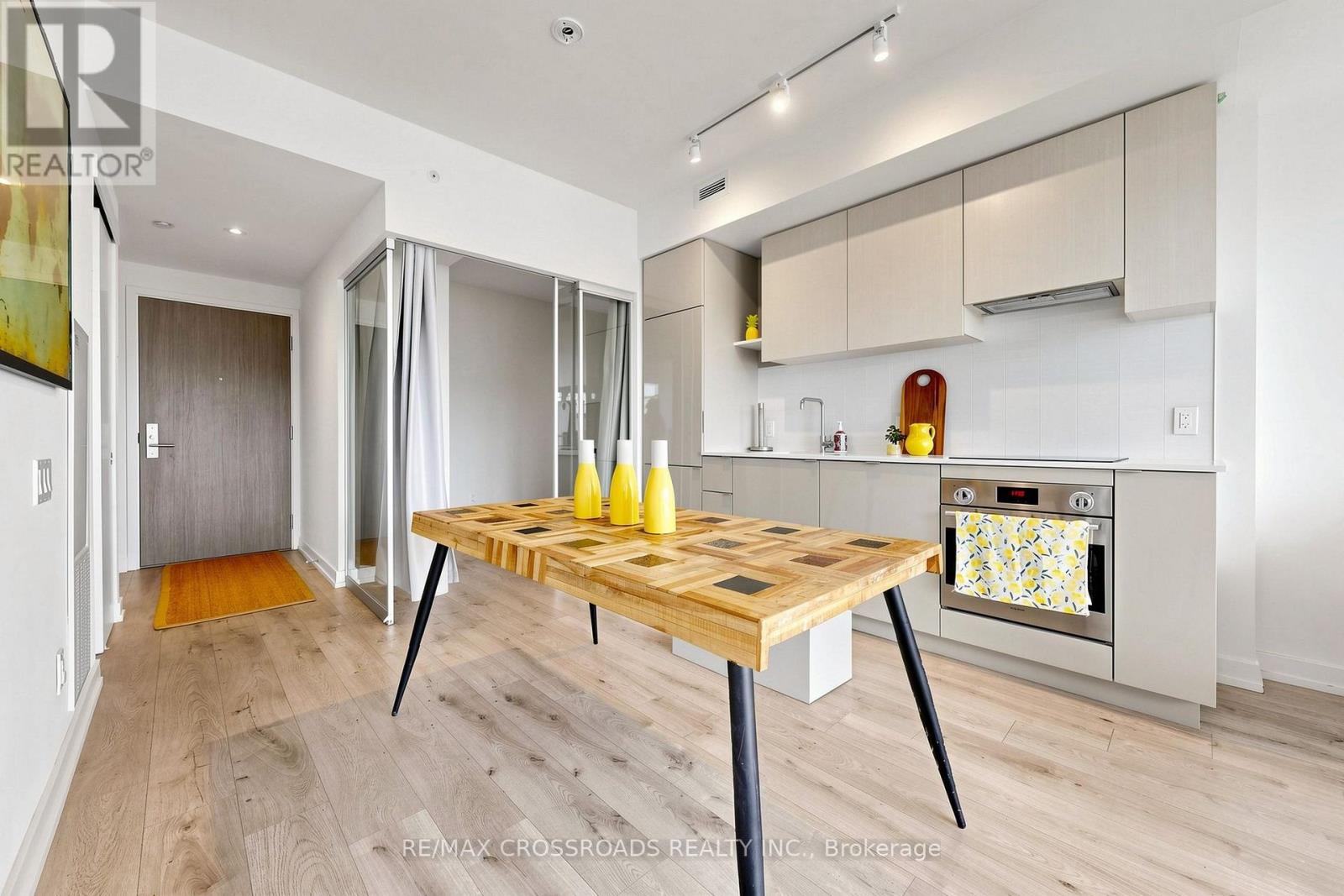 4206 - 161 Roehampton Avenue, Toronto, Ontario  M4P 0C8 - Photo 8 - C13632964