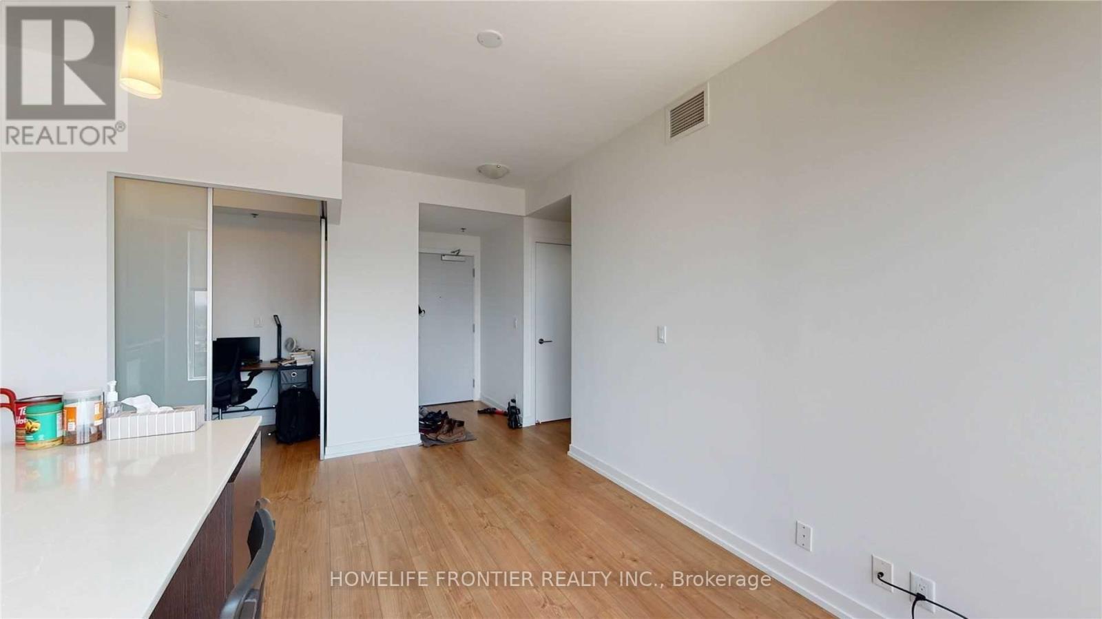 1403 - 203 College Street, Toronto, Ontario  M5T 1P9 - Photo 8 - C13633032