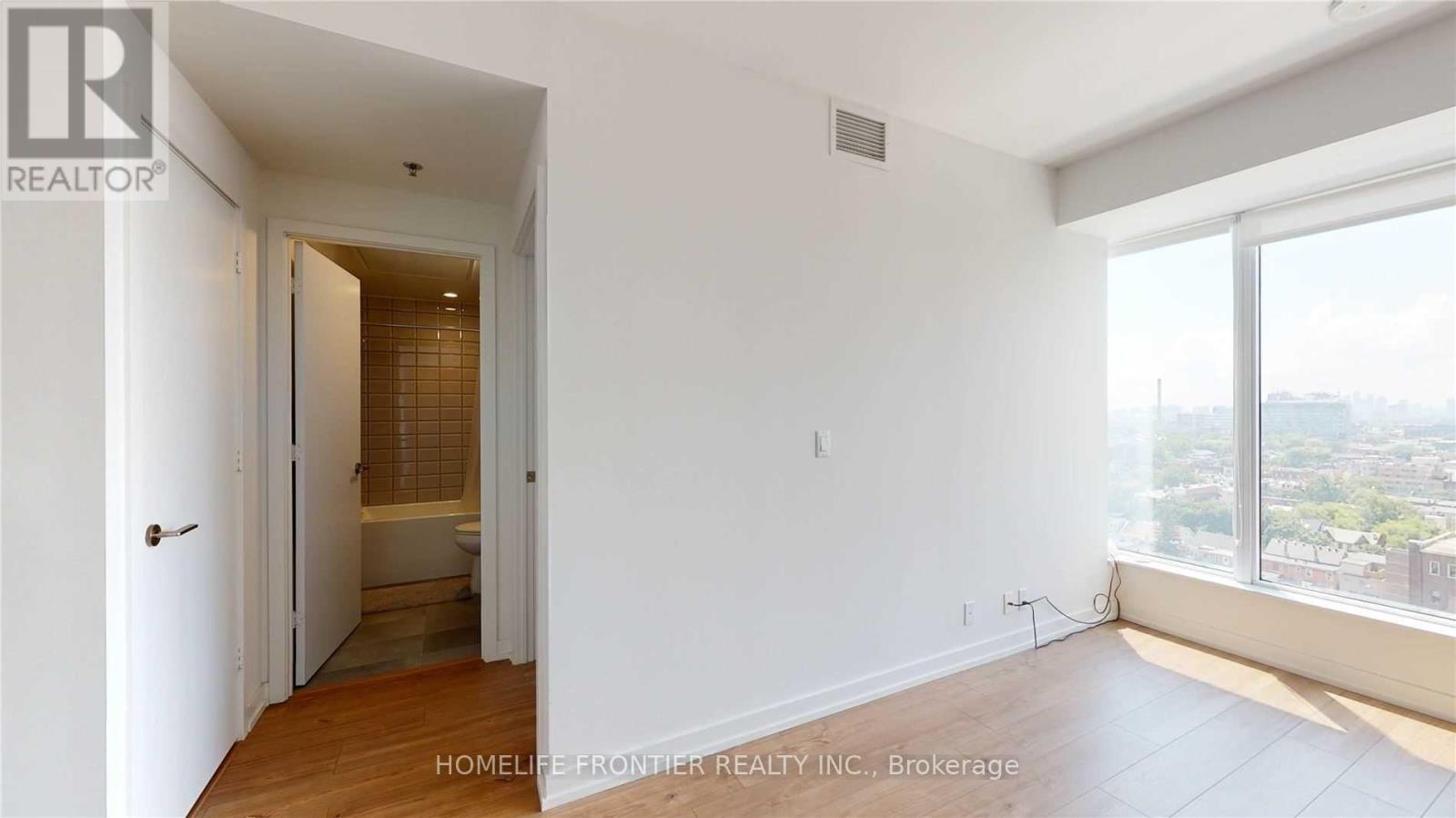 1403 - 203 College Street, Toronto, Ontario  M5T 1P9 - Photo 9 - C13633032